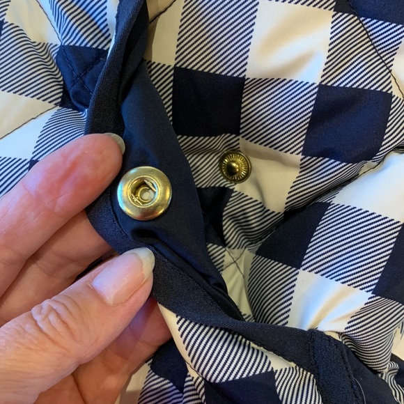 J. Crew Down Buffalo Check Puffer Vest Navy/White Medium EUC Reposhed - Picture 12 of 16